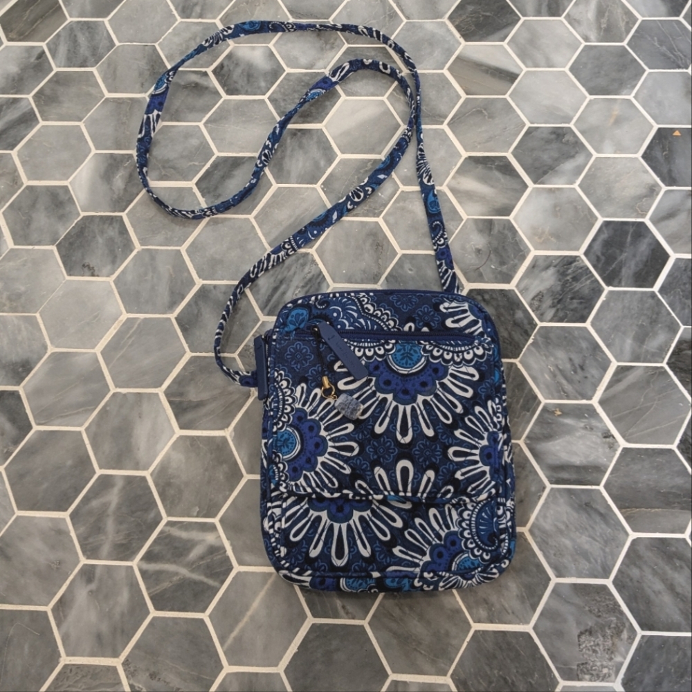 Vera Bradley Blue Quilted Floral Small Hipster Crossbody Purse Bag